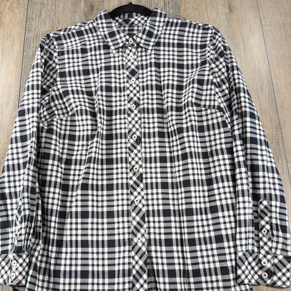 Talbots Top Womens Medium Petite Black White Tartan Plaid Button Up Long Sleeve - Picture 1 of 9
